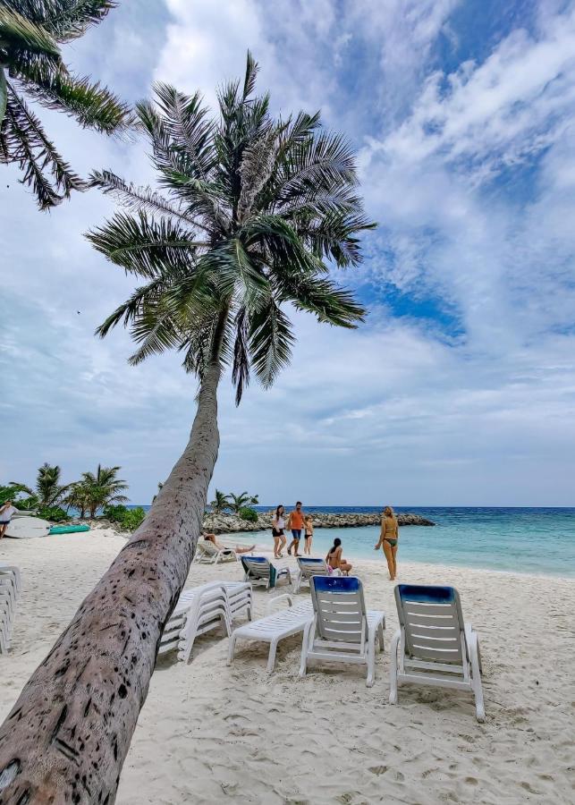 Pelican Beach Maafushi Zewnętrze zdjęcie